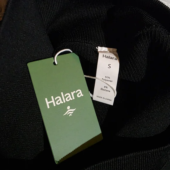 Halara Ribbed Compression Legging - Picture 4 of 5